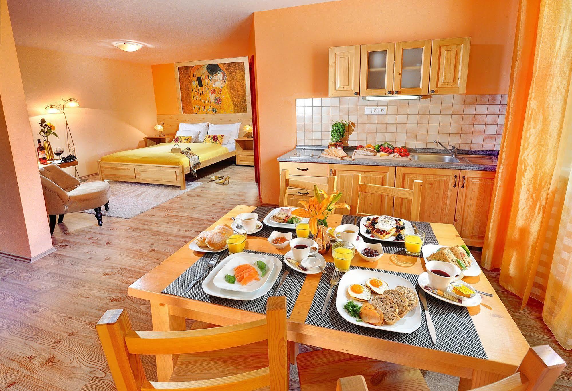 Apartmany Renomal Татранска Ломница Экстерьер фото