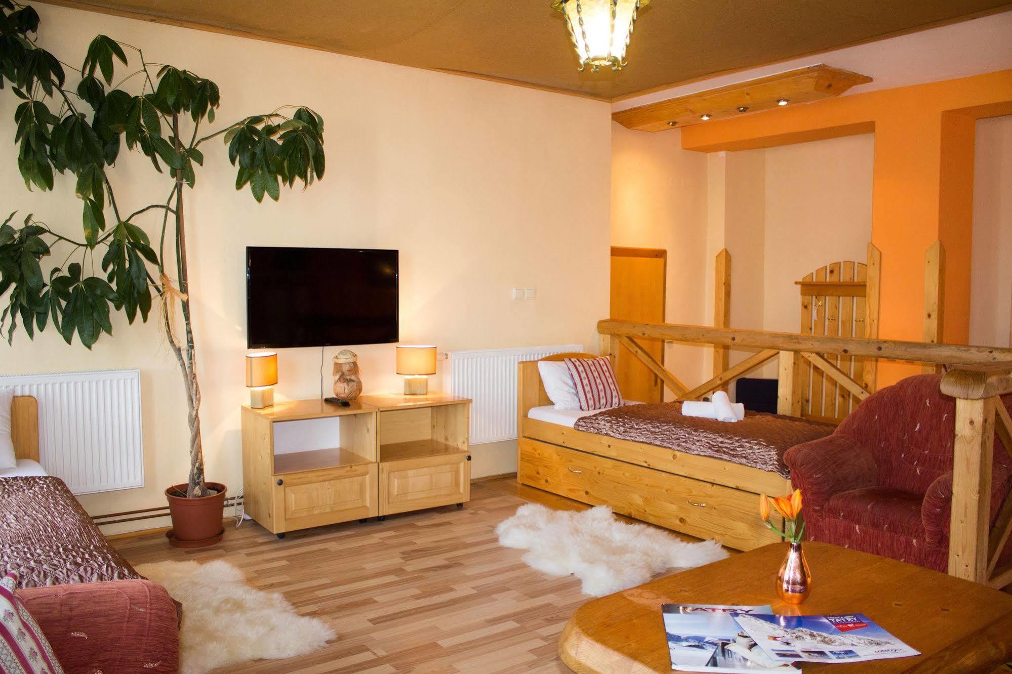 Apartmany Renomal Татранска Ломница Экстерьер фото