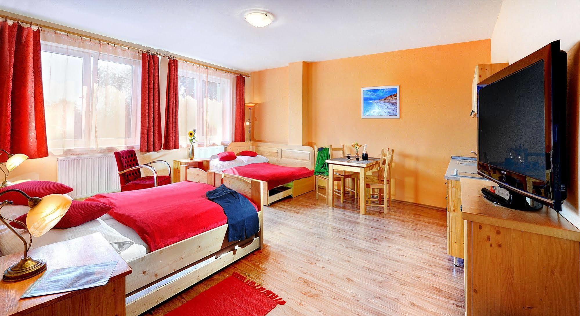 Apartmany Renomal Татранска Ломница Экстерьер фото
